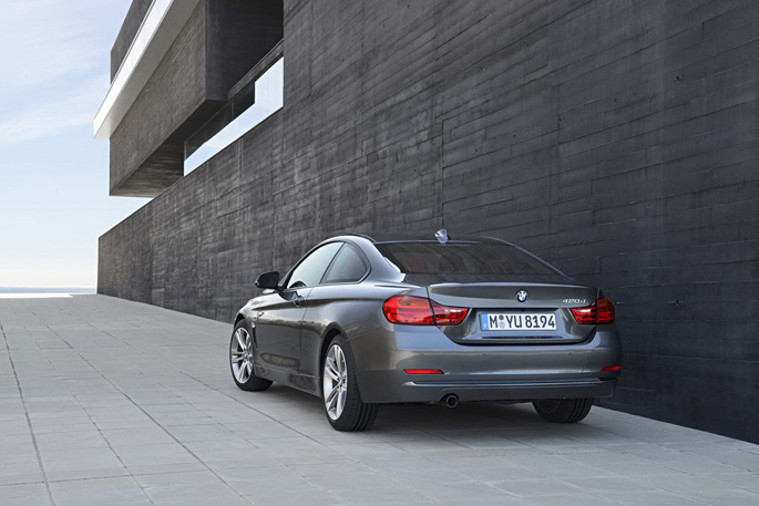 2014-BMW-4-Series-Coupe-15[