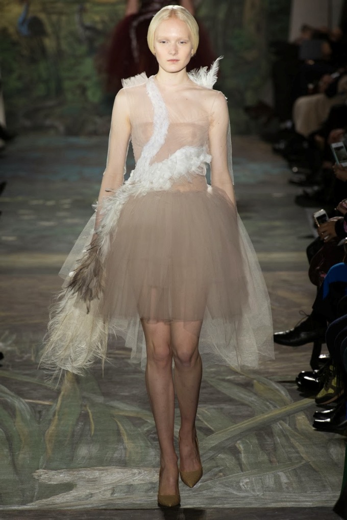 valentino-spring-2014-couture-runway-05_164009502740