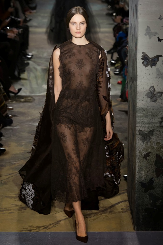 valentino-spring-2014-couture-runway-40_164039975160