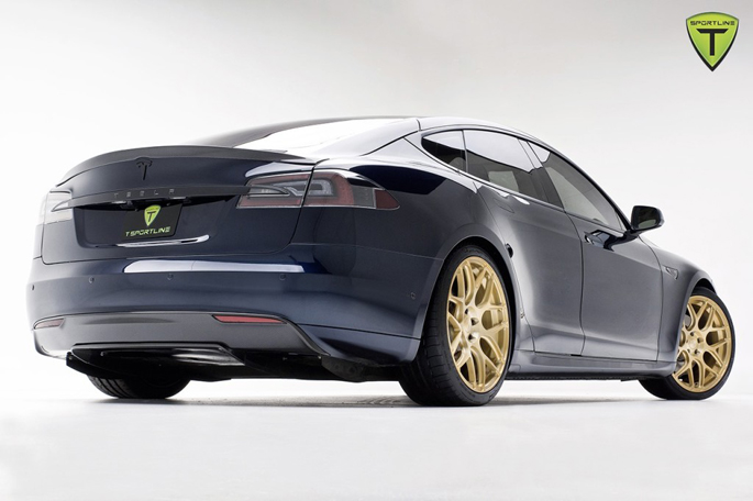 Tesla-Model-S-6-1024x682